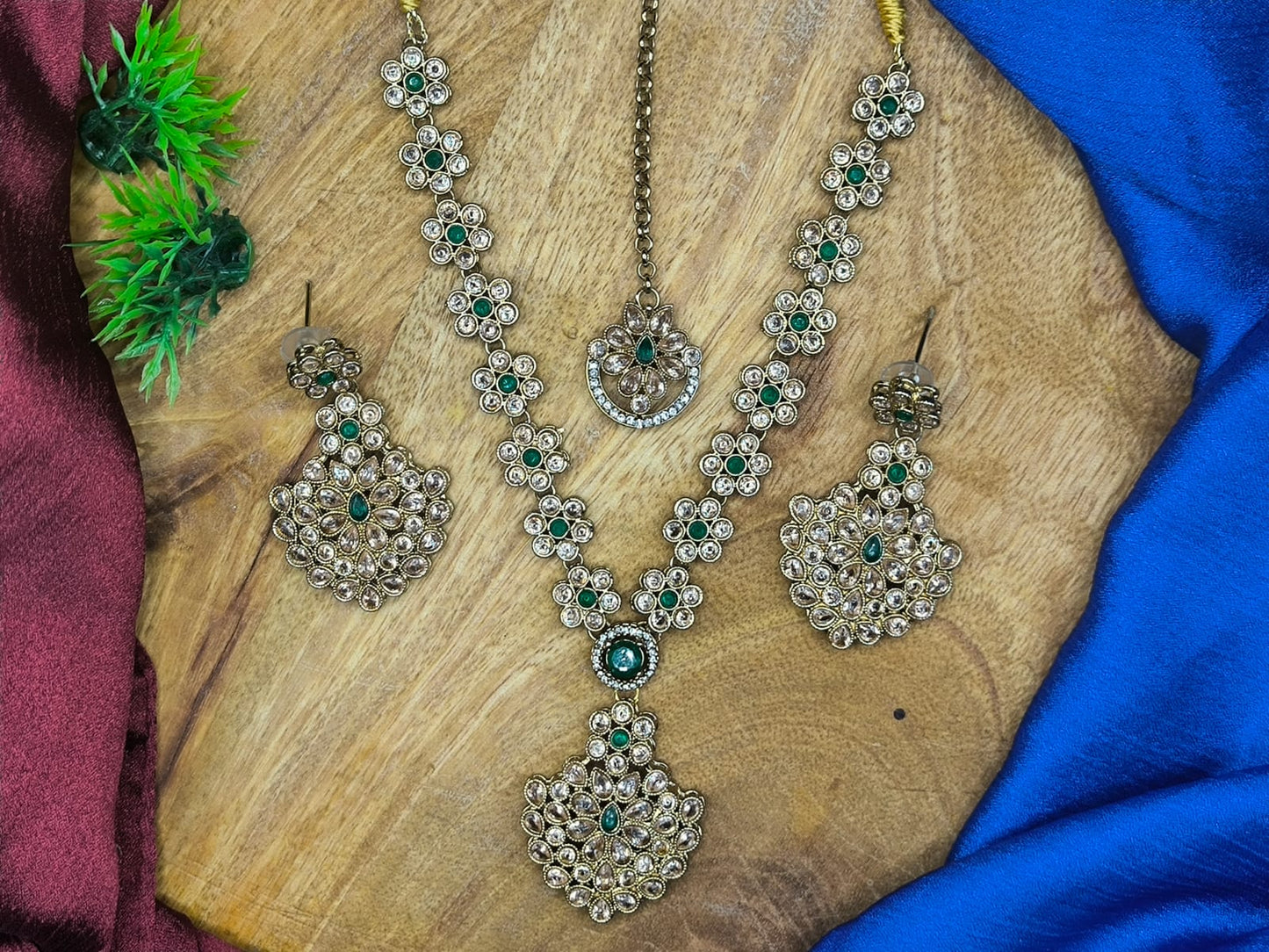 Designer Green Zircon Necklace Set