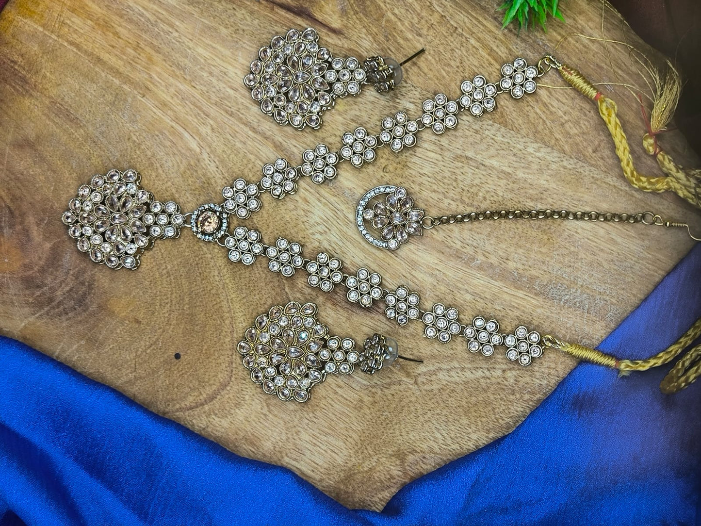 Designer Champagne Zircon Necklace Set