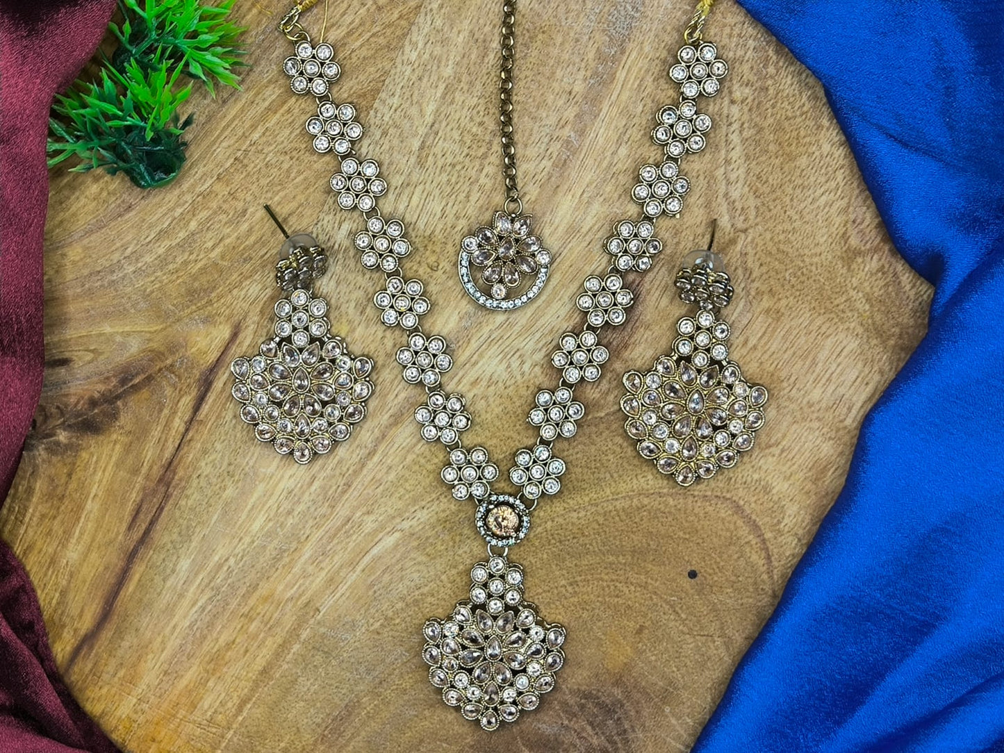 Designer Champagne Zircon Necklace Set