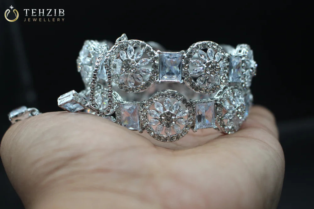 Elegant Openable Silver Bangles