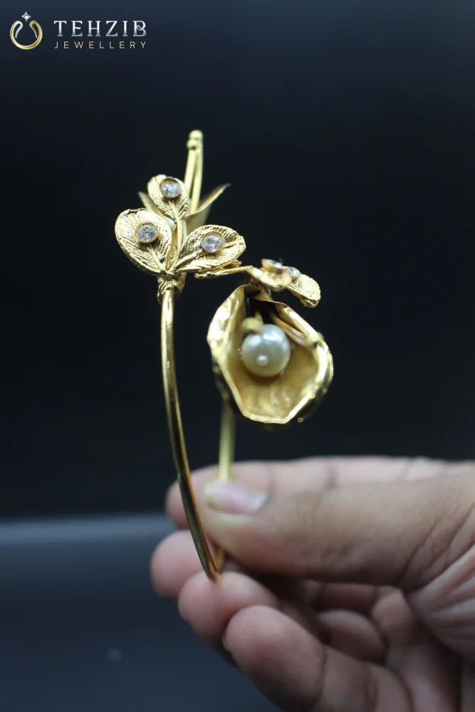 Premium Aqua Bracelet with Pearl