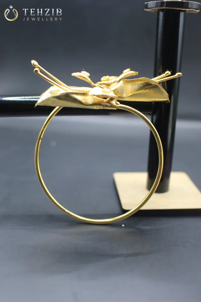 Premium Aqua Bracelet with Pearl