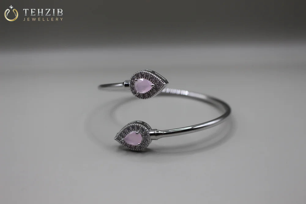 Stunning Leaf Zircon Kara Bracelet