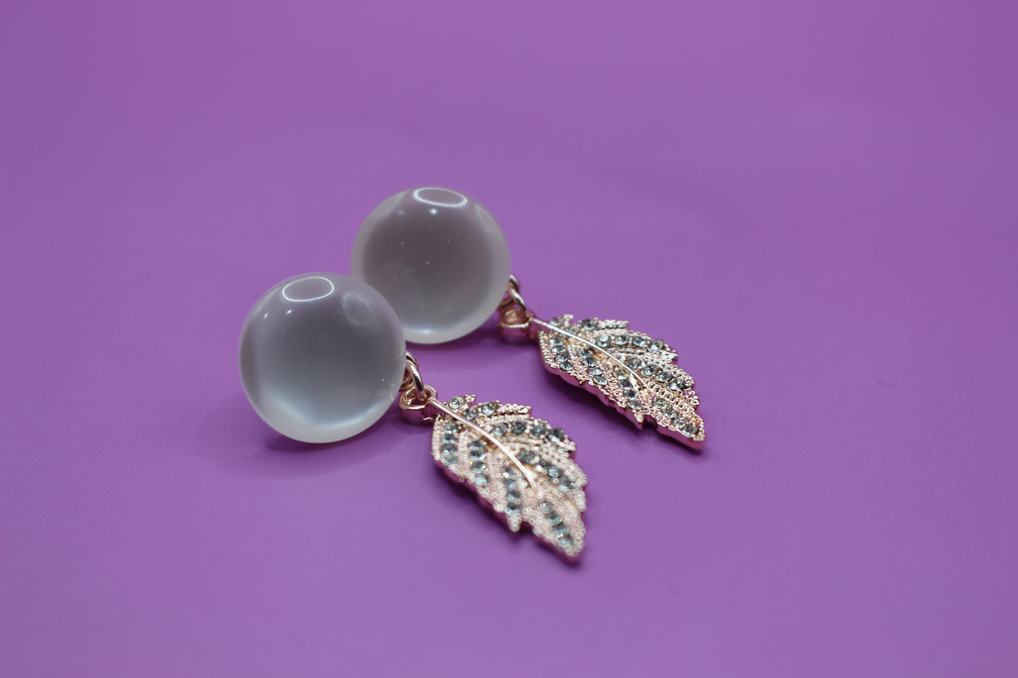 Rhinestone Stylish Leaf Drop Earrings