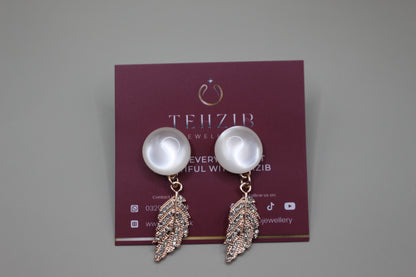 Rhinestone Stylish Leaf Drop Earrings