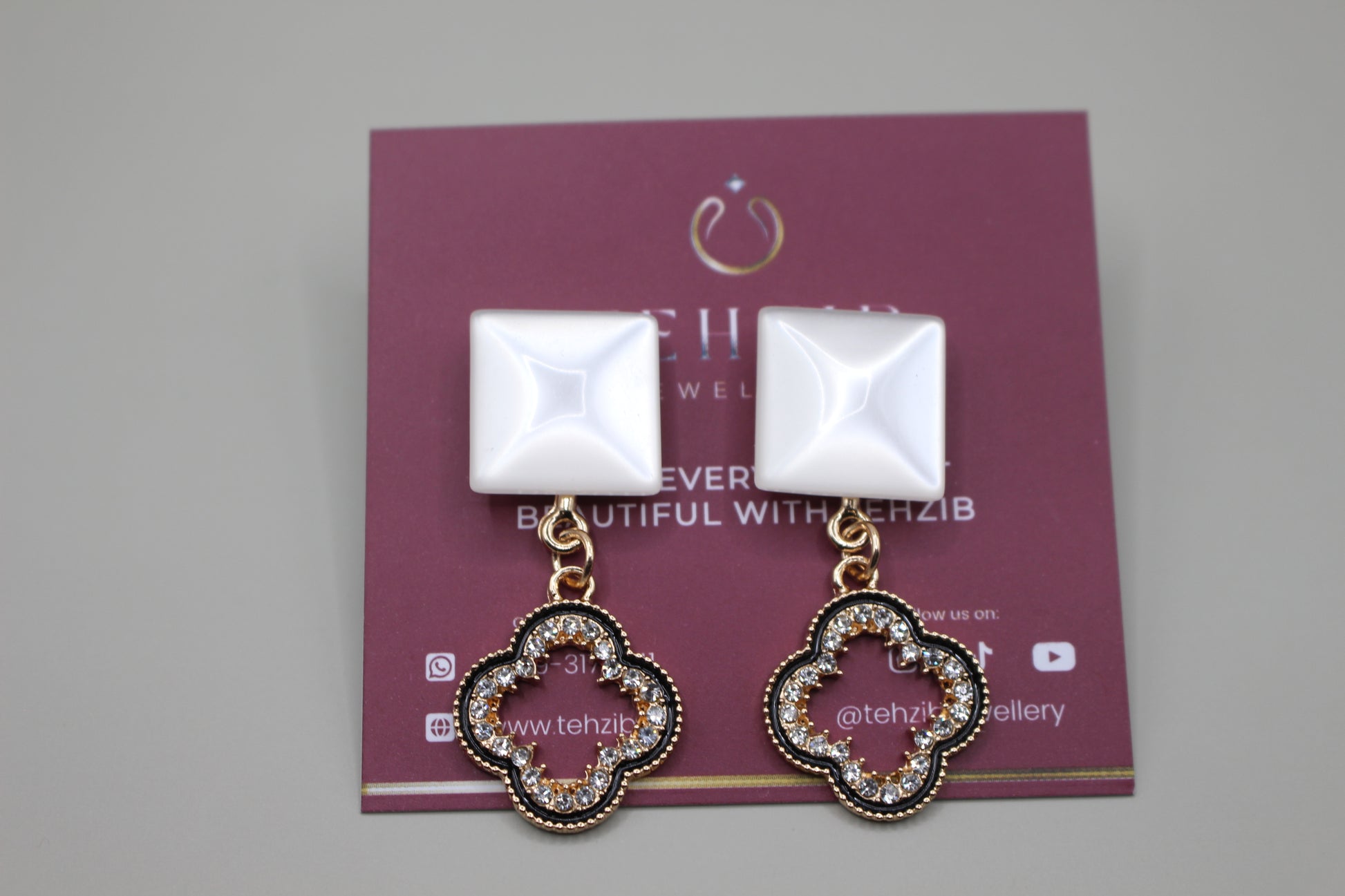 Stylish Clover Drop Earrings 