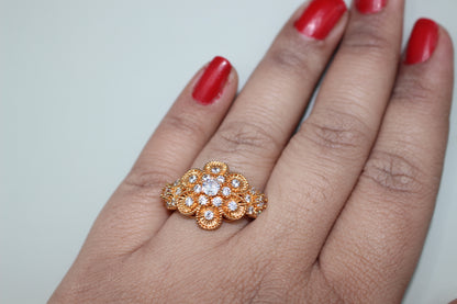 Elegant Gold Style Flower Ring