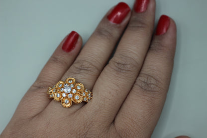 Elegant Gold Style Flower Ring