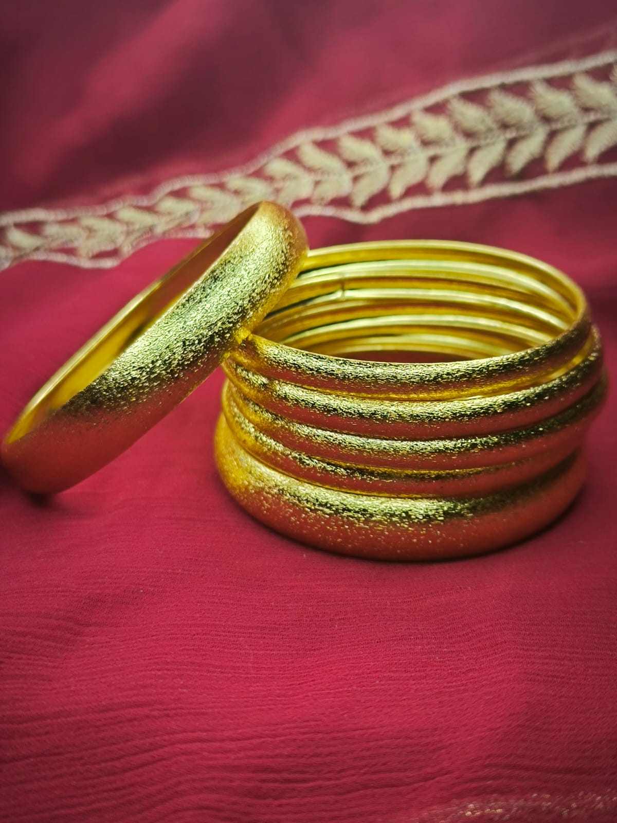 Trending Mahira Khan Gold Shine Bangles