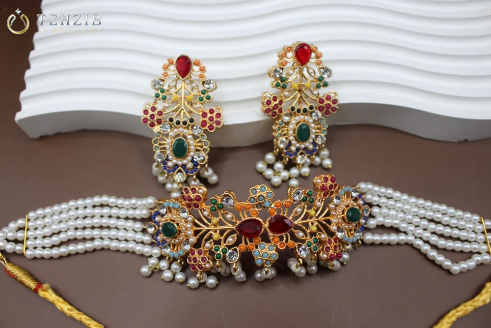 Antique Trendy Nauratan Choker Set 