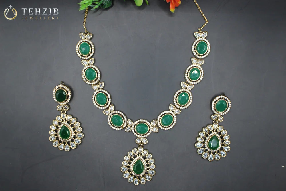 Beautiful Amirah Zircon Necklace Set Green