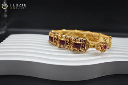 Rajasthani Gold Designers Kundan Stone Bracelet