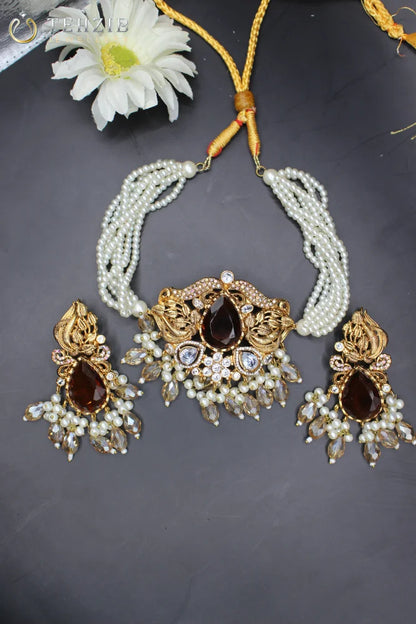 Hand Made Elegant Egyptian Chocker With Earrings