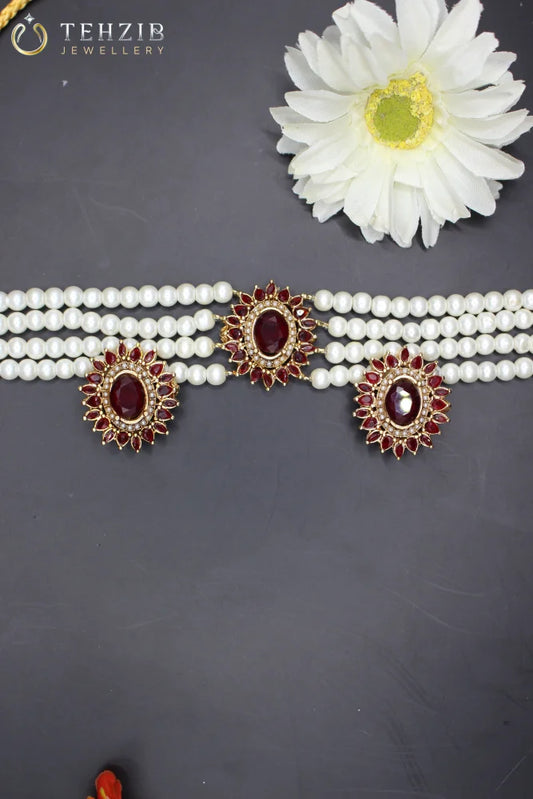 Elegant Bali's Chocker With Studs