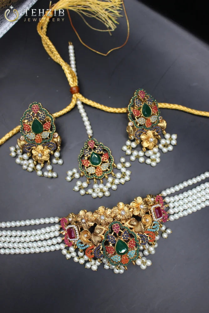 Turkish Nauratan Choker with Earrings and Tikka