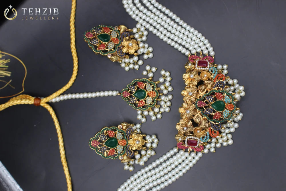 Turkish Nauratan Choker with Earrings and Tikka