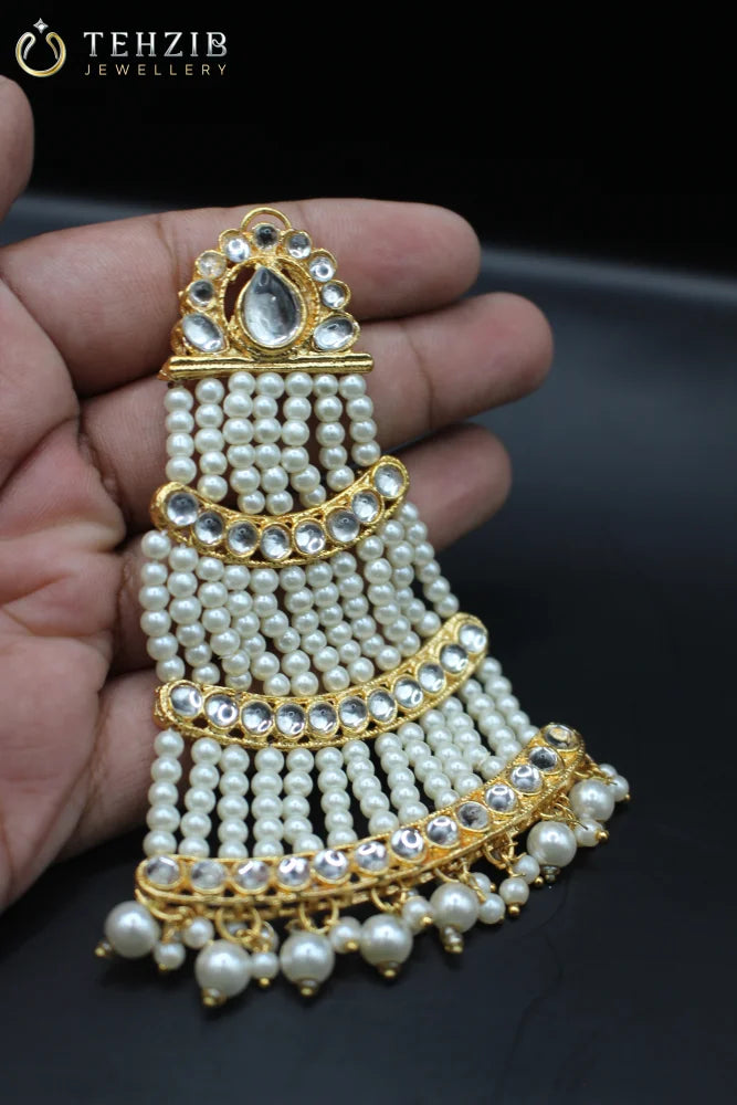 Gold Tone Kundan Hair Jhoomer with Faux Pearl 