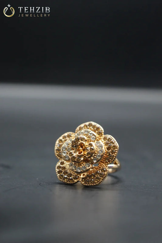 Flora zircon Ring with Gold and White Stone