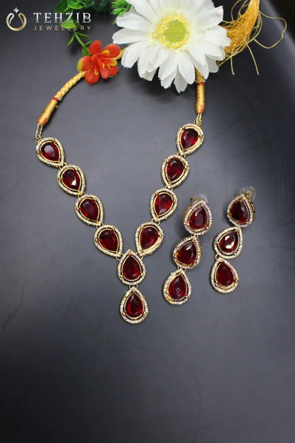 Doublet Stone Elegant Necklace Set